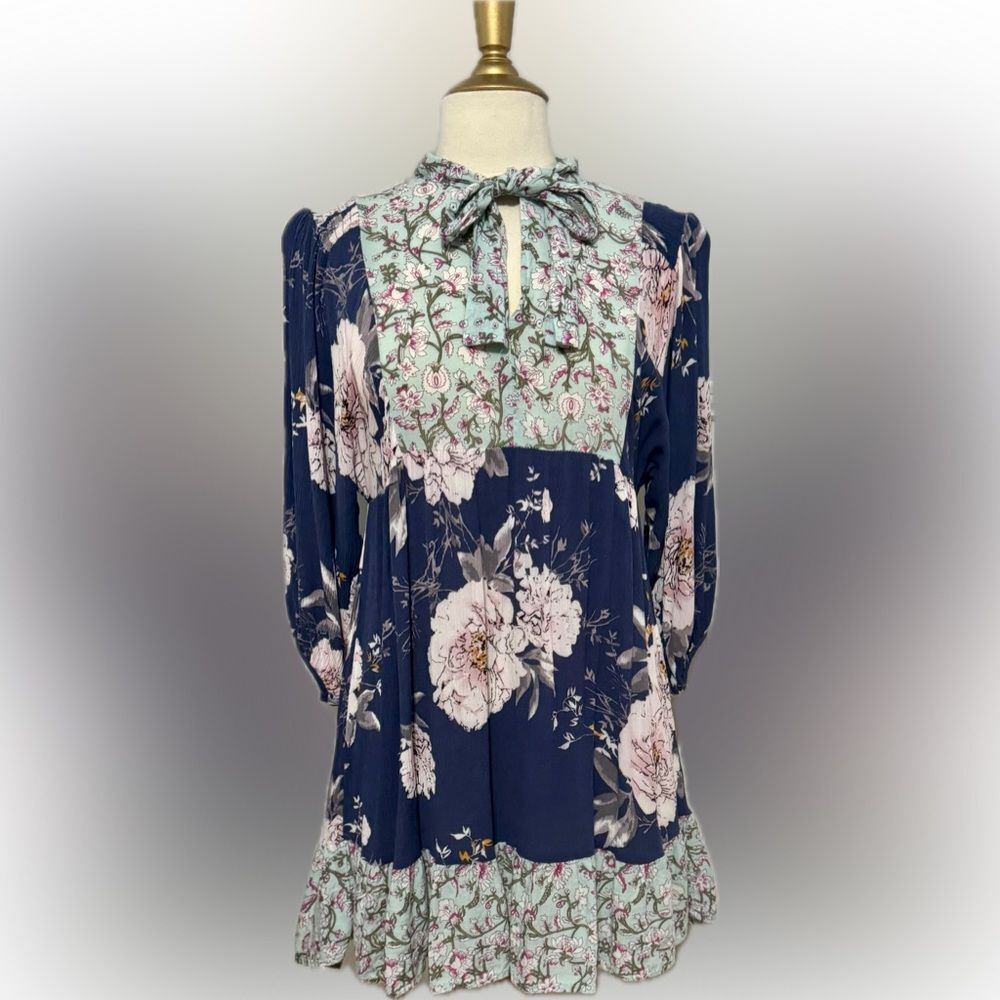 Gorgeous Umgee top-tie floral dress!